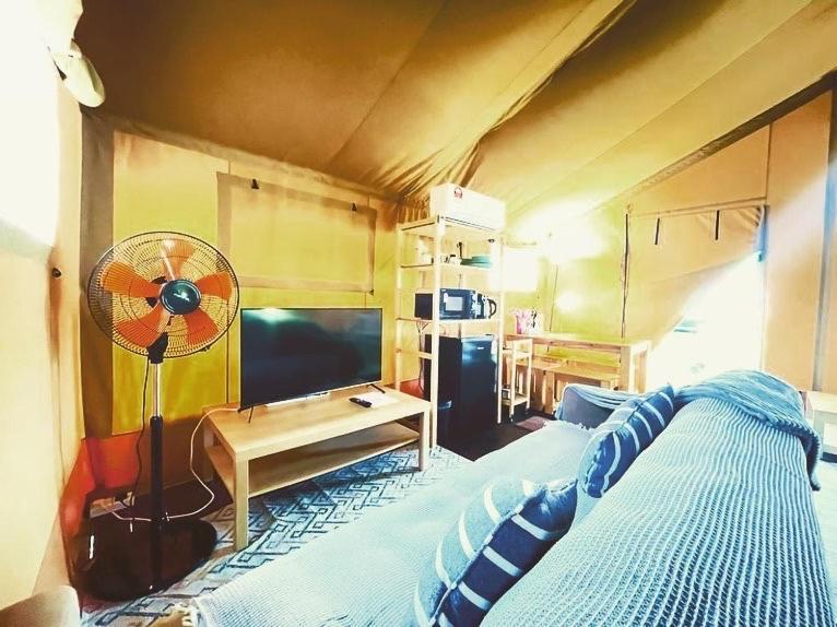 Rembulan Escape - Beachfront Safari Tent Luxury tent Kampung Penarik