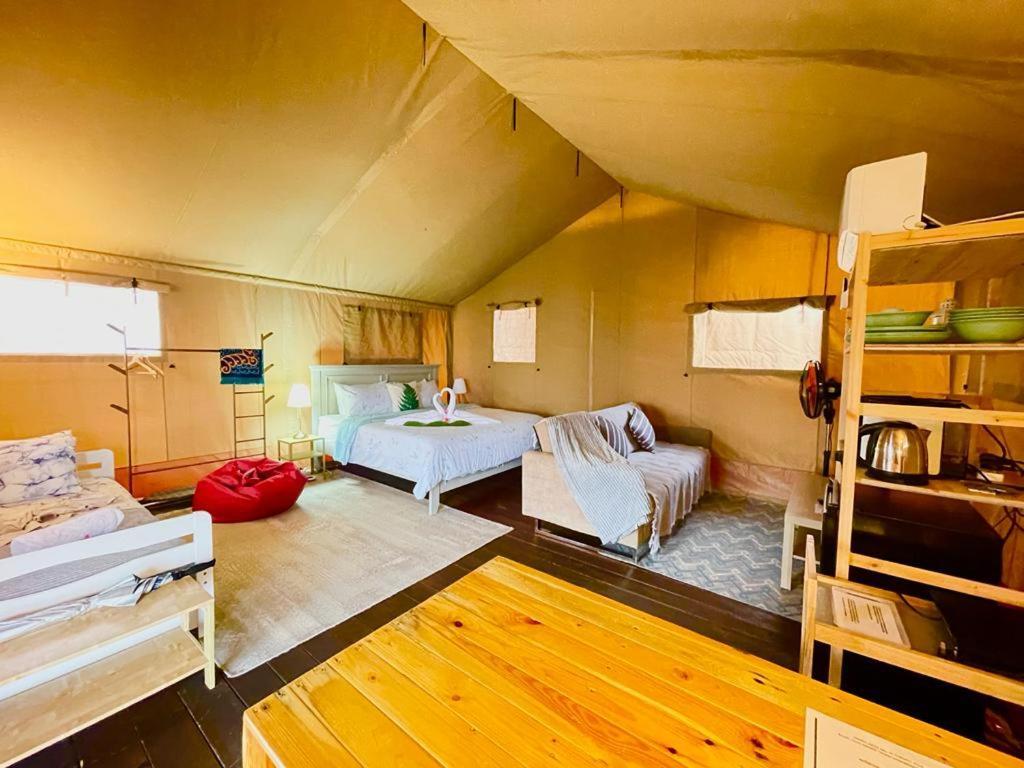 Rembulan Escape - Beachfront Safari Tent Luxury tent